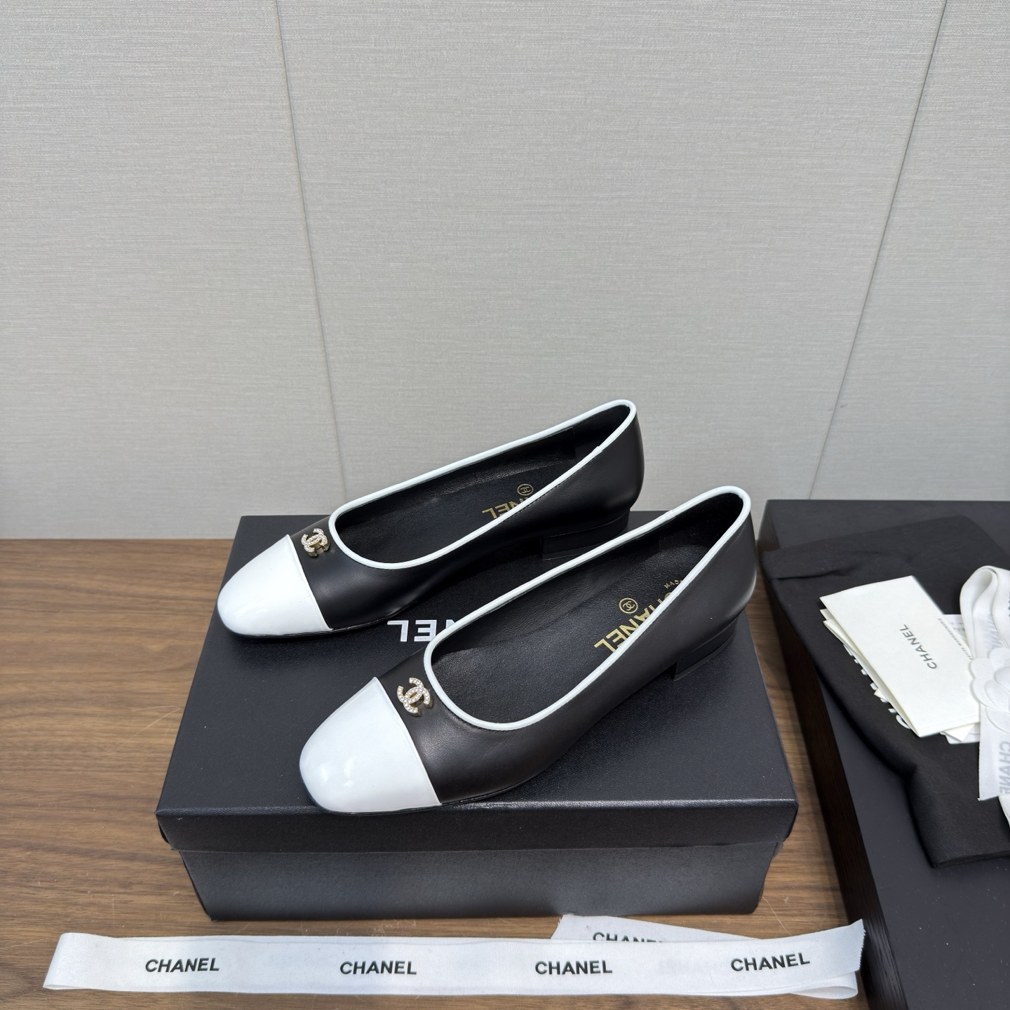 CHANEL 샤넬 플랫 슈즈 단화 구두 신발