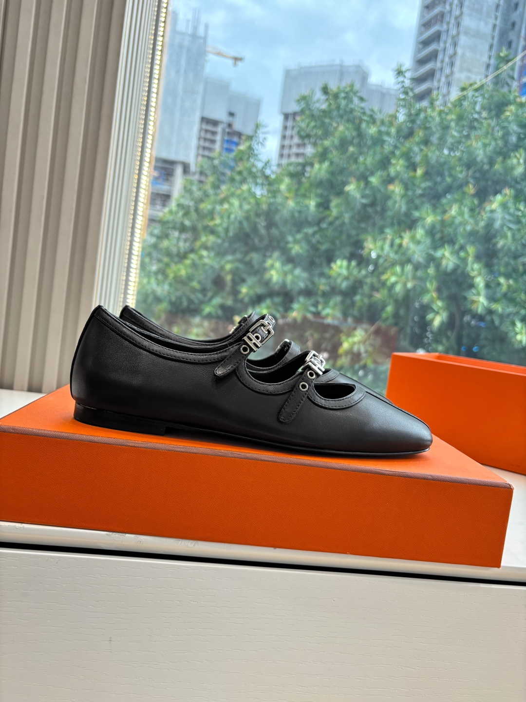 Hermes 에르메스 Kelly 켈리 버클 중굽 샌들 플랫 슈즈 신발