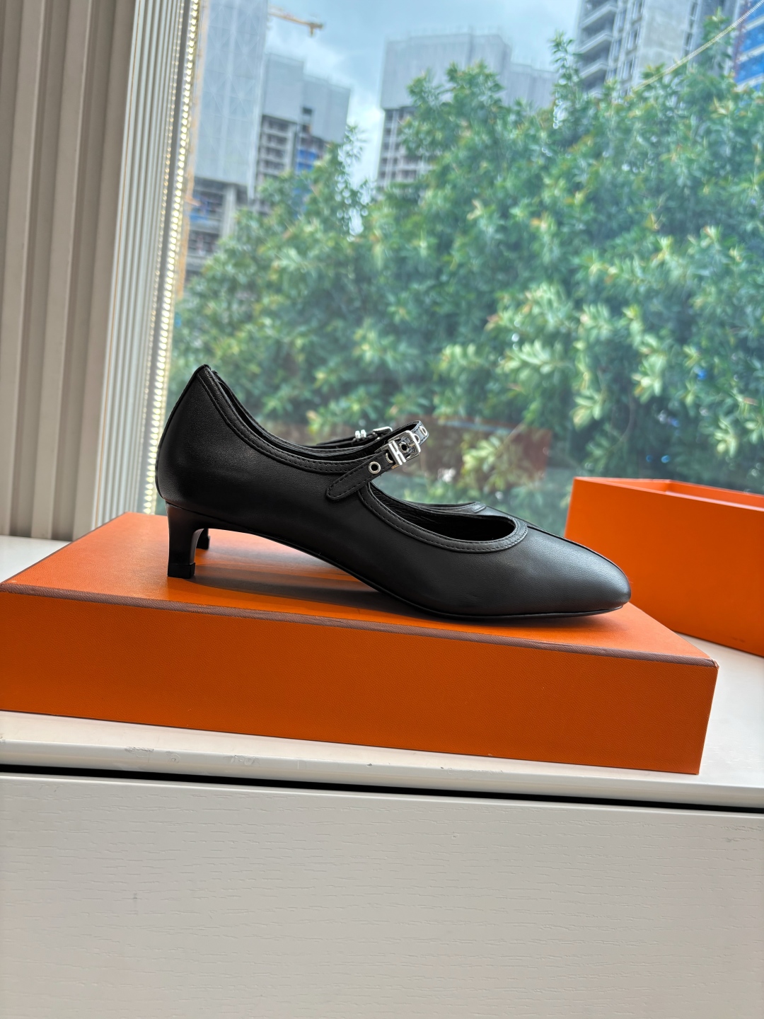 Hermes 에르메스 Kelly 켈리 버클 중굽 샌들 구두 신발