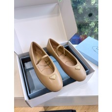 Prada 프라다 로퍼 단화 플랫 슈즈 신발