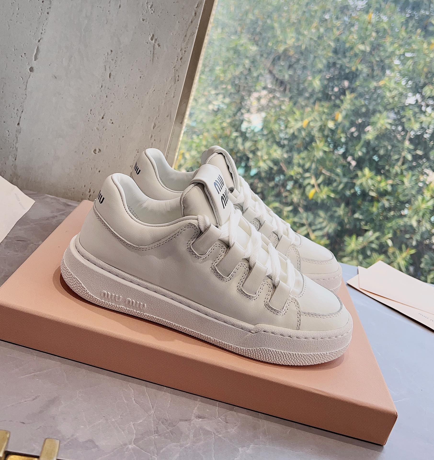 miumiu 미우미우 스니커즈 운동화 신발