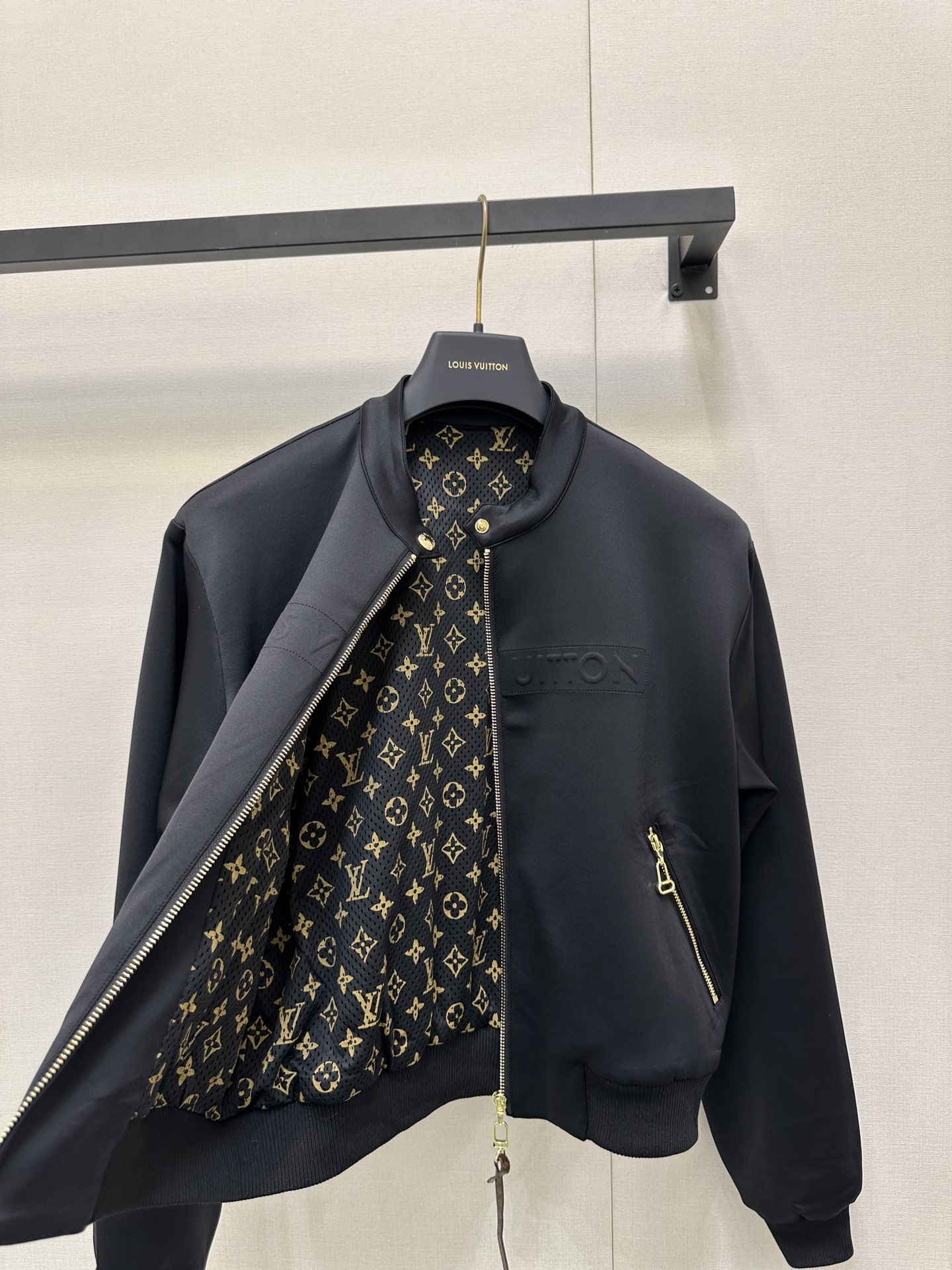 Louis Vuitton LV 루이비통 자켓 의류