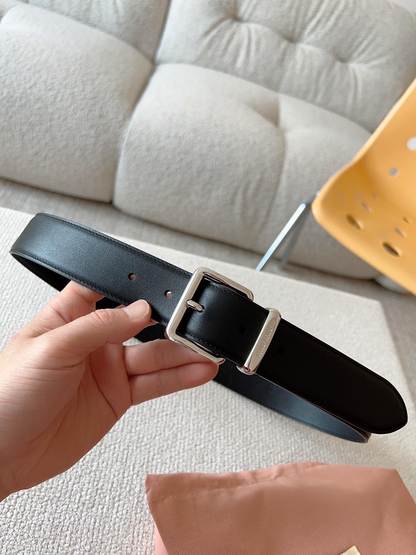 miumiu 미우미우 가죽 벨트