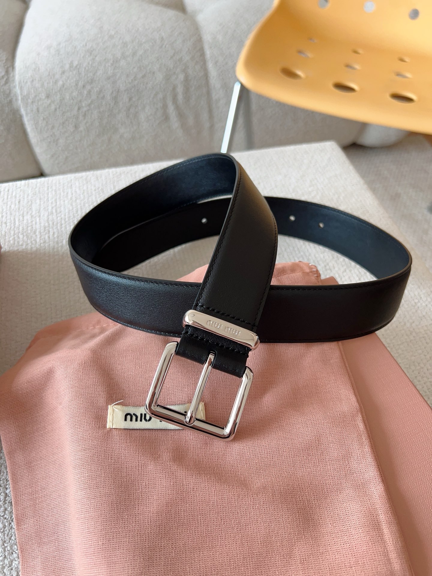 miumiu 미우미우 가죽 벨트