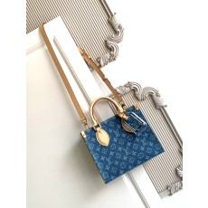 LV 루이비통 OnTheGo (온더고) 스몰 핸드백 토트백 가방