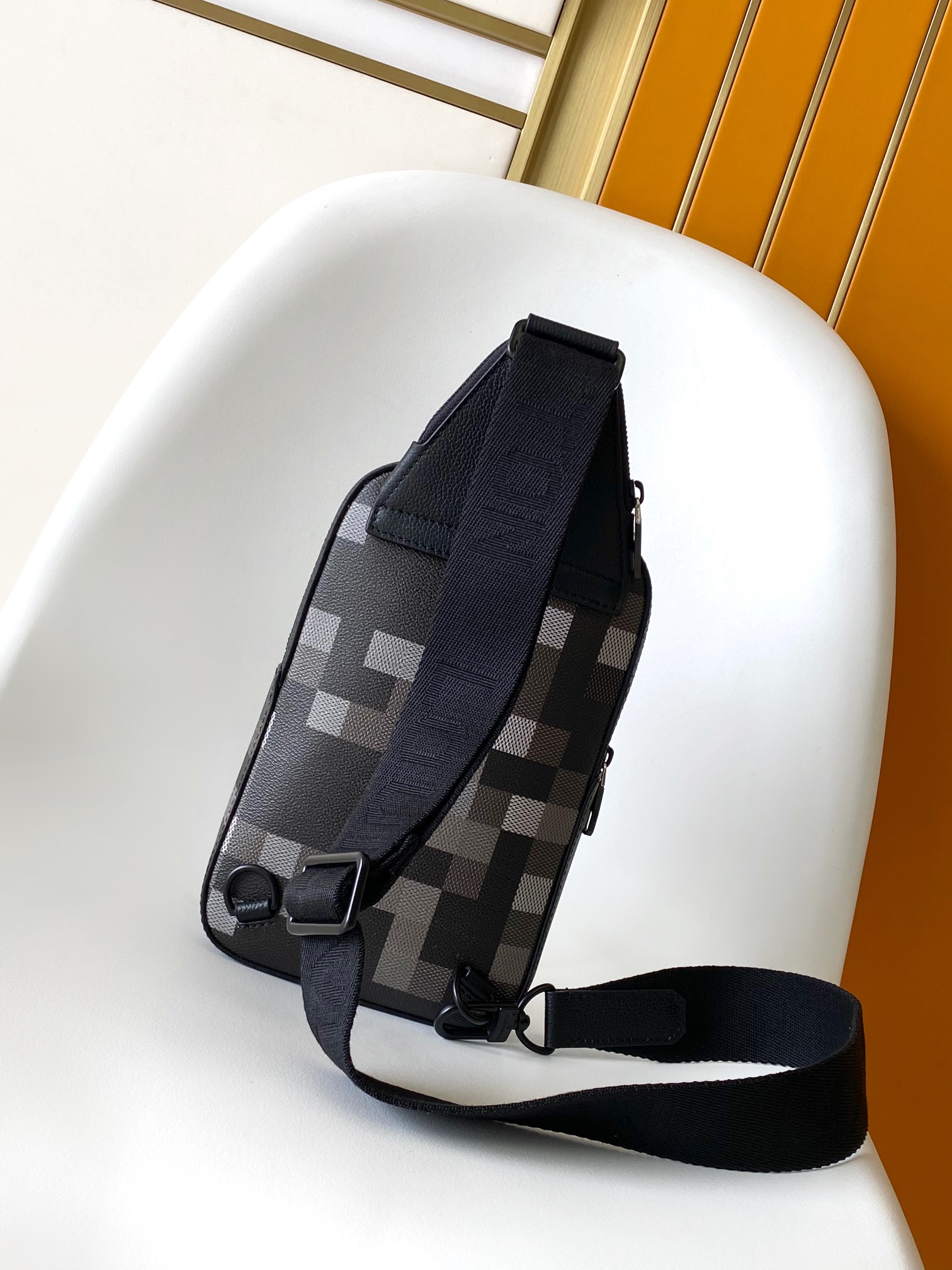 LV 루이비통 슬링백 가방