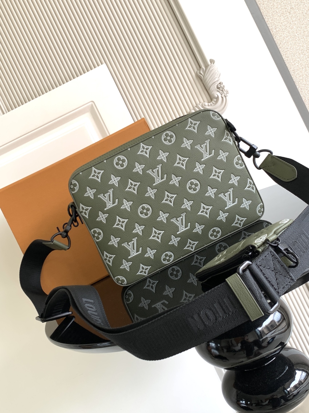 LV 루이비통 메신저백 크로스백 가방