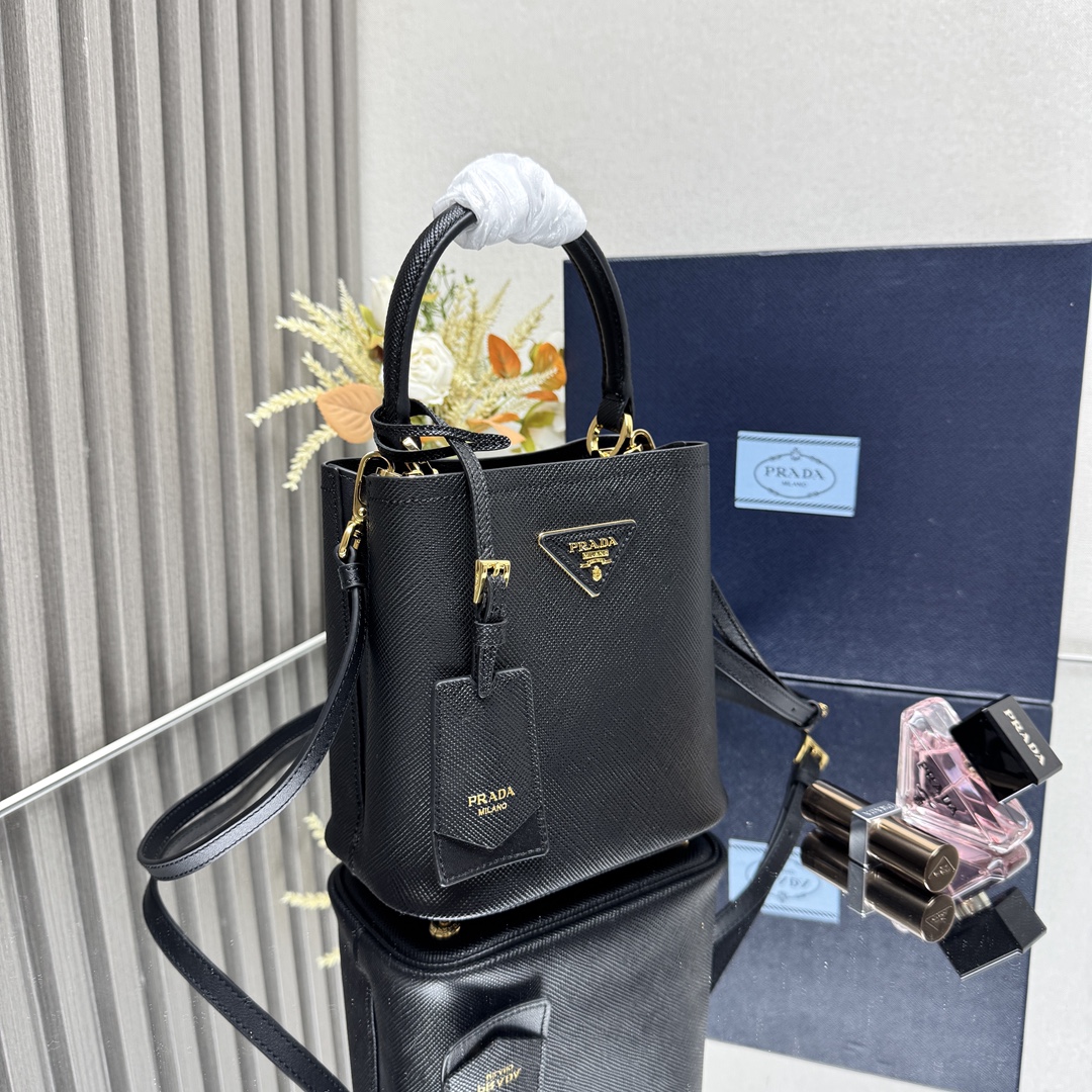 PRADA 프라다 1BA217 미니 사피아노 버킷백 가방