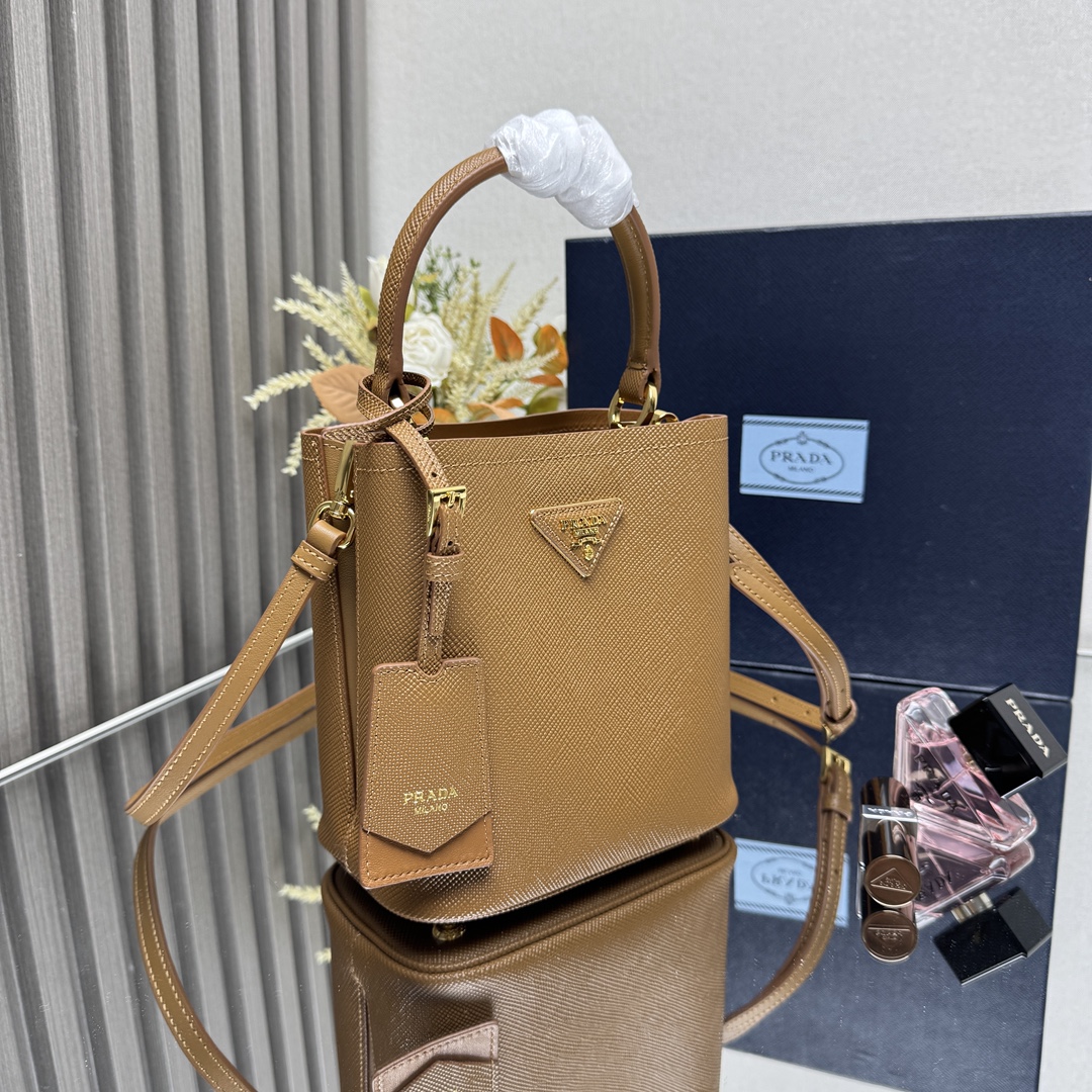PRADA 프라다 1BA217 미니 사피아노 버킷백 가방