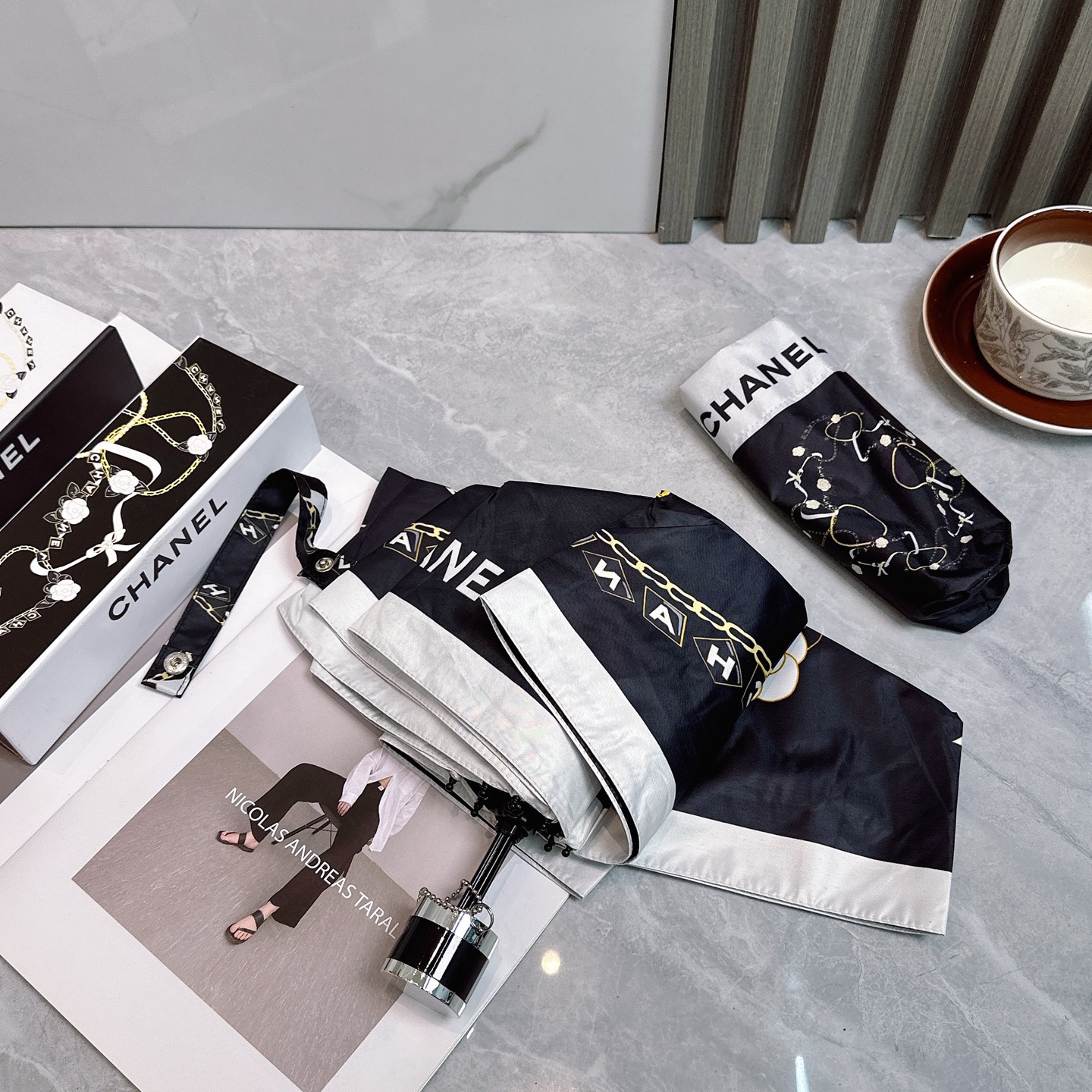 CHANEL 샤넬 양산 / 우산