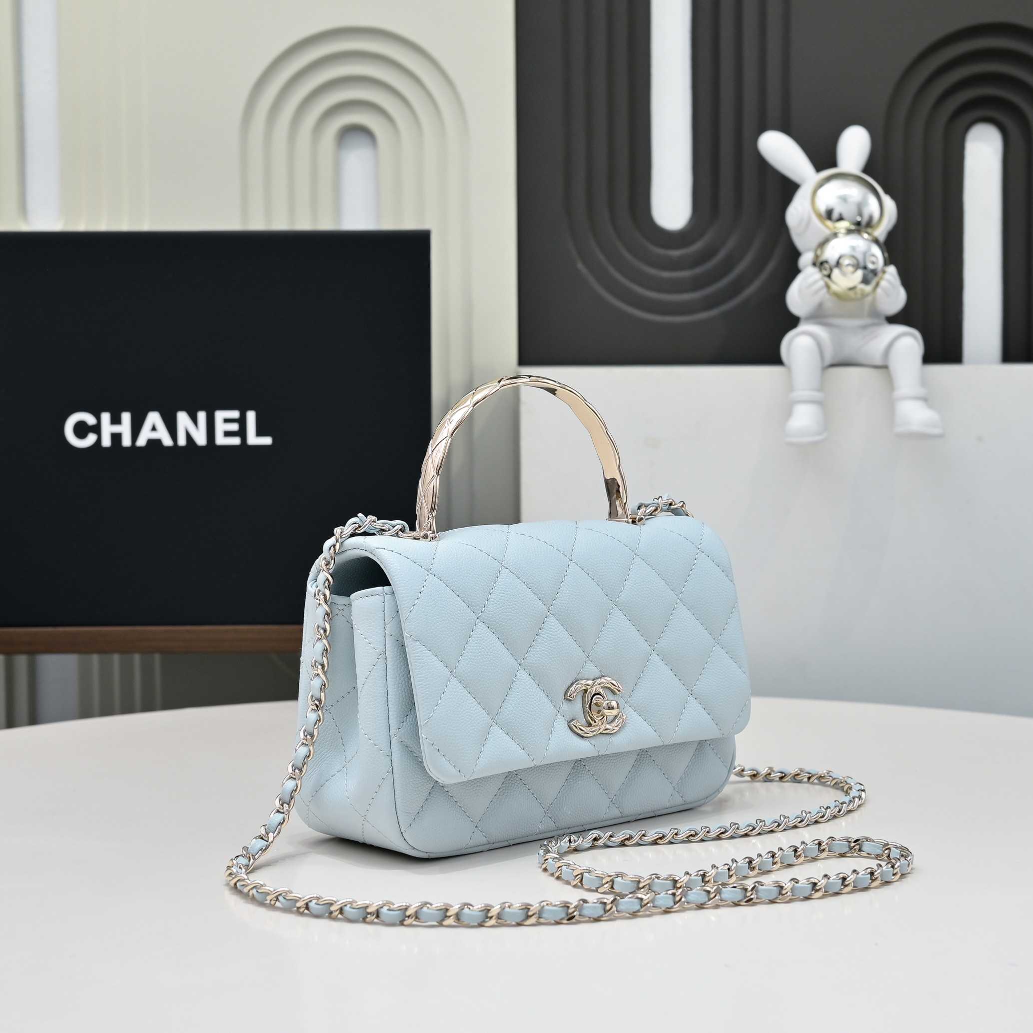 CHANEL 샤넬 Coco Crush handle 핸드백 가방 라지