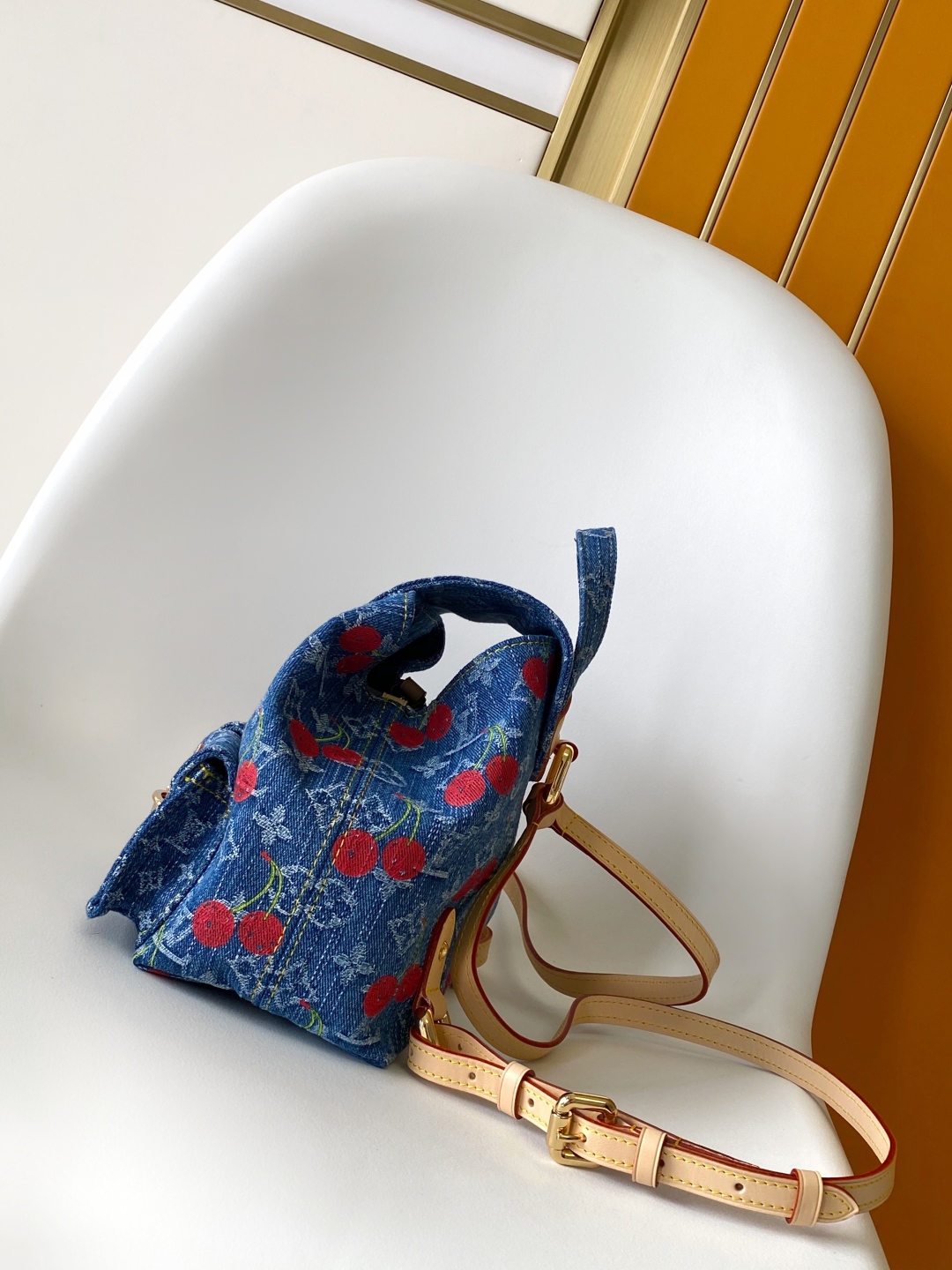 LV × 무라카미 다카시 Venice 루이비통 체리 백팩 (M13679)