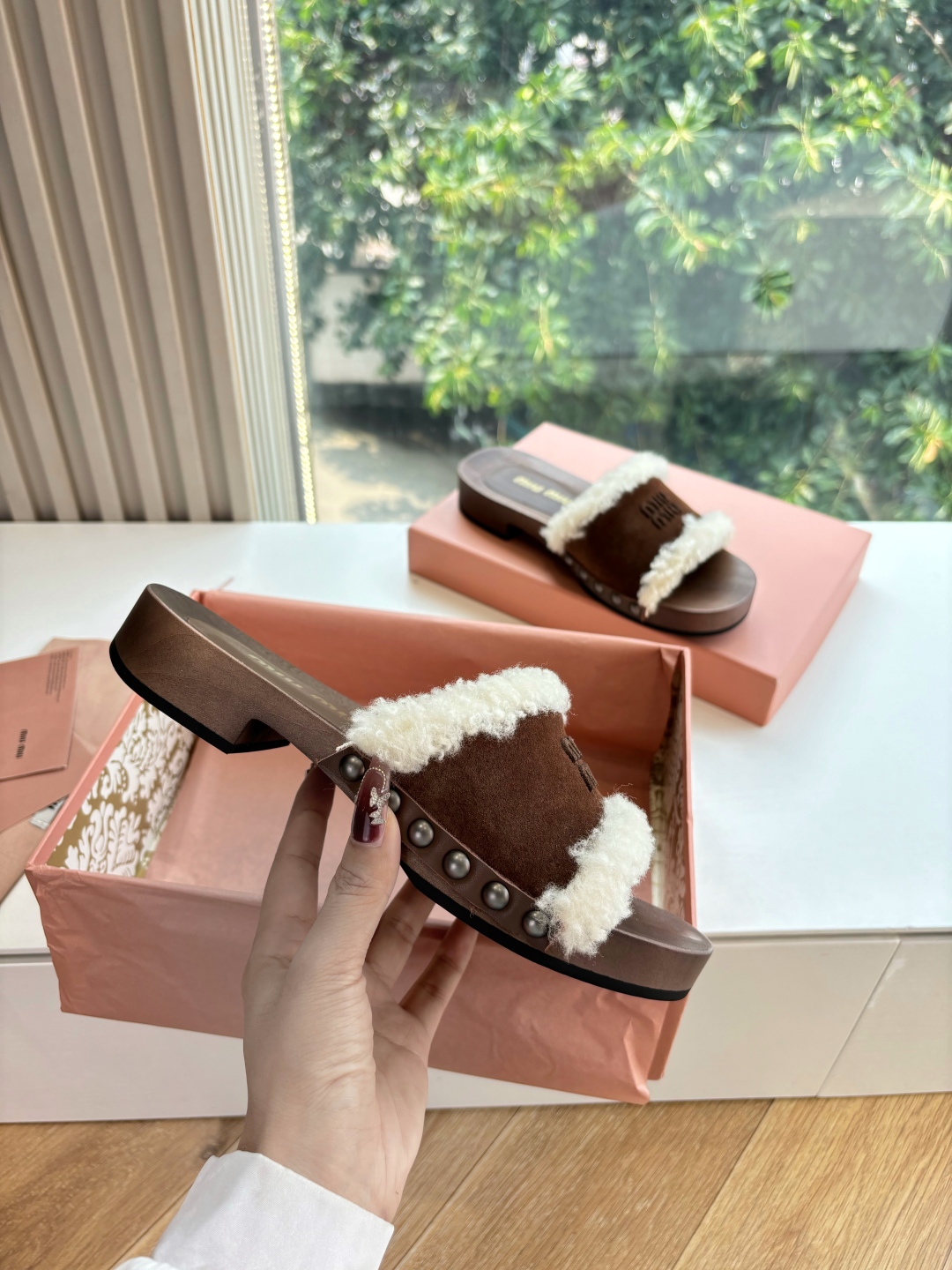 miumiu 미우미우 샌들 슬리퍼 신발