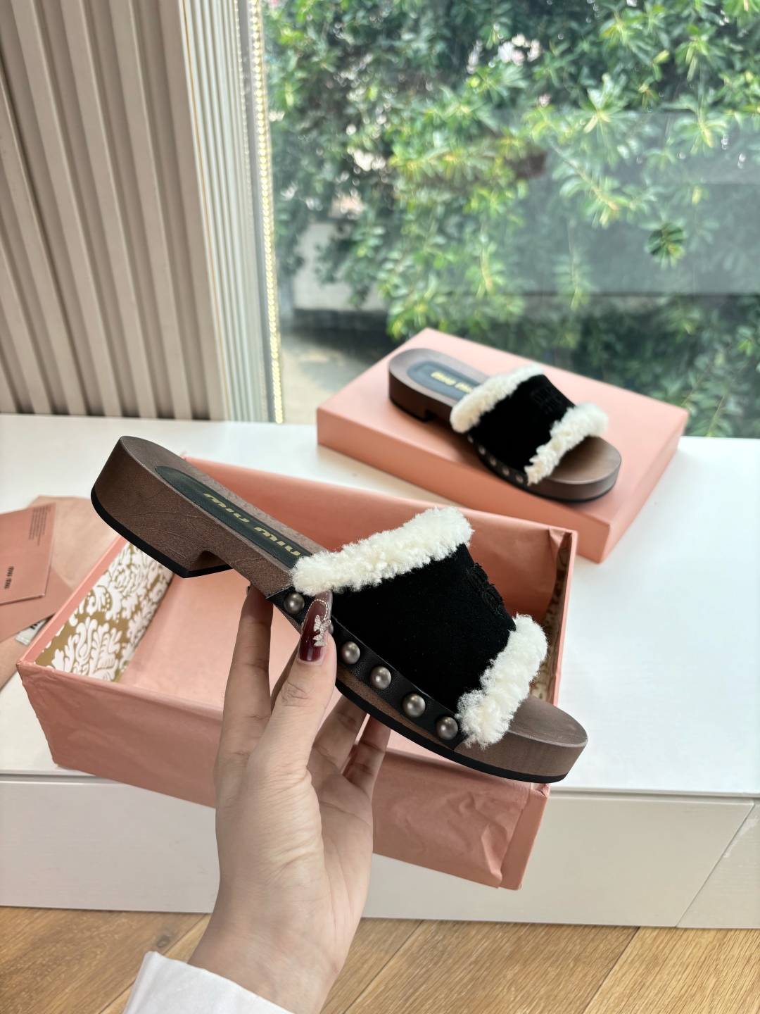 miumiu 미우미우 샌들 슬리퍼 신발