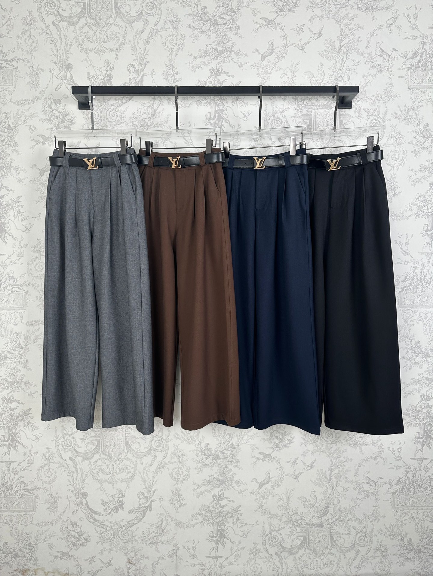 LV 루이비통 핀턱 디테일 와이드 팬츠 바지 의류