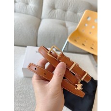 CELINE 셀린느  ELEGANT CHARM 타우리온 가죽 벨트