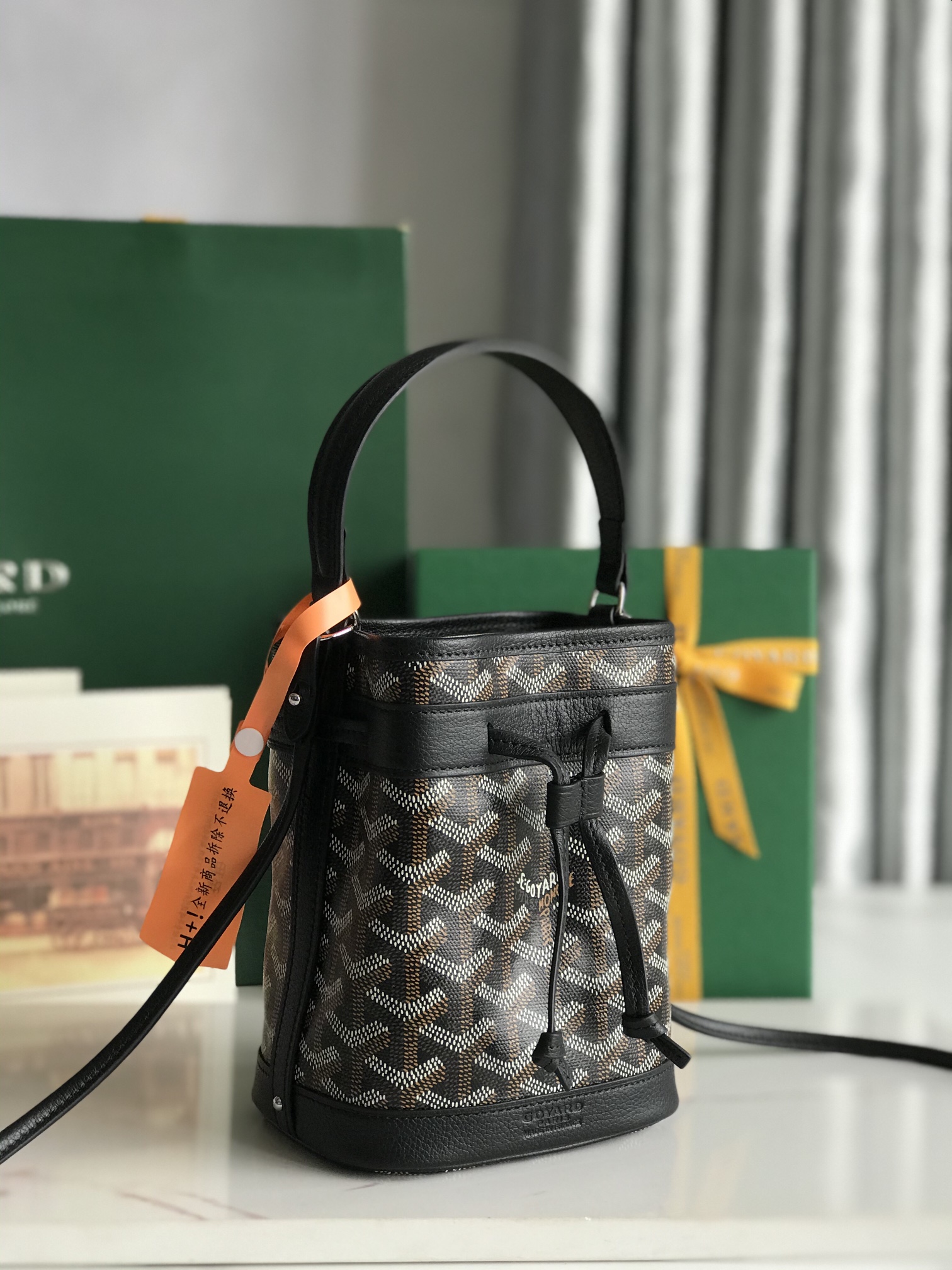 Goyard 고야드 PETIT FLOT MINI PM 미니 버킷백 가방