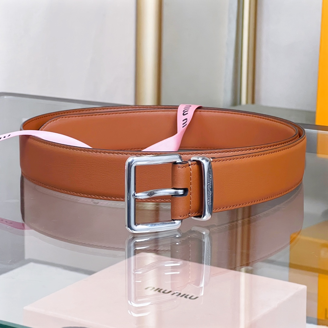 MIUMIU 미우미우 레더 벨트