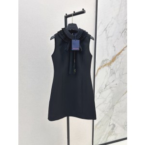 LV 루이비통 투레이어 주름 플리츠 오르간 카라 슬리브리스 원피스 의류