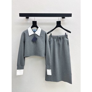 PRADA 프라다 긴팔 상의 + 스커트 치마 캐주얼 세트업 의류