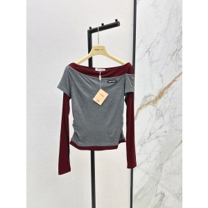 MIUMIU 미우미우 오프숄더 배색 로고 슬림핏 긴팔 티셔츠 의류