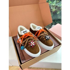 miumiu 미우미우 양모 스니커즈 신발