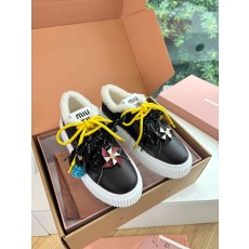 miumiu 미우미우 양모 스니커즈 신발