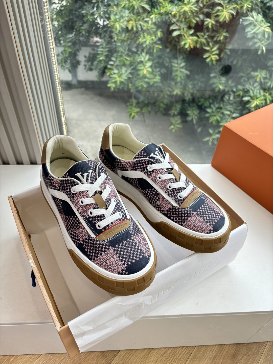 LV 루이비통 스니커즈 신발