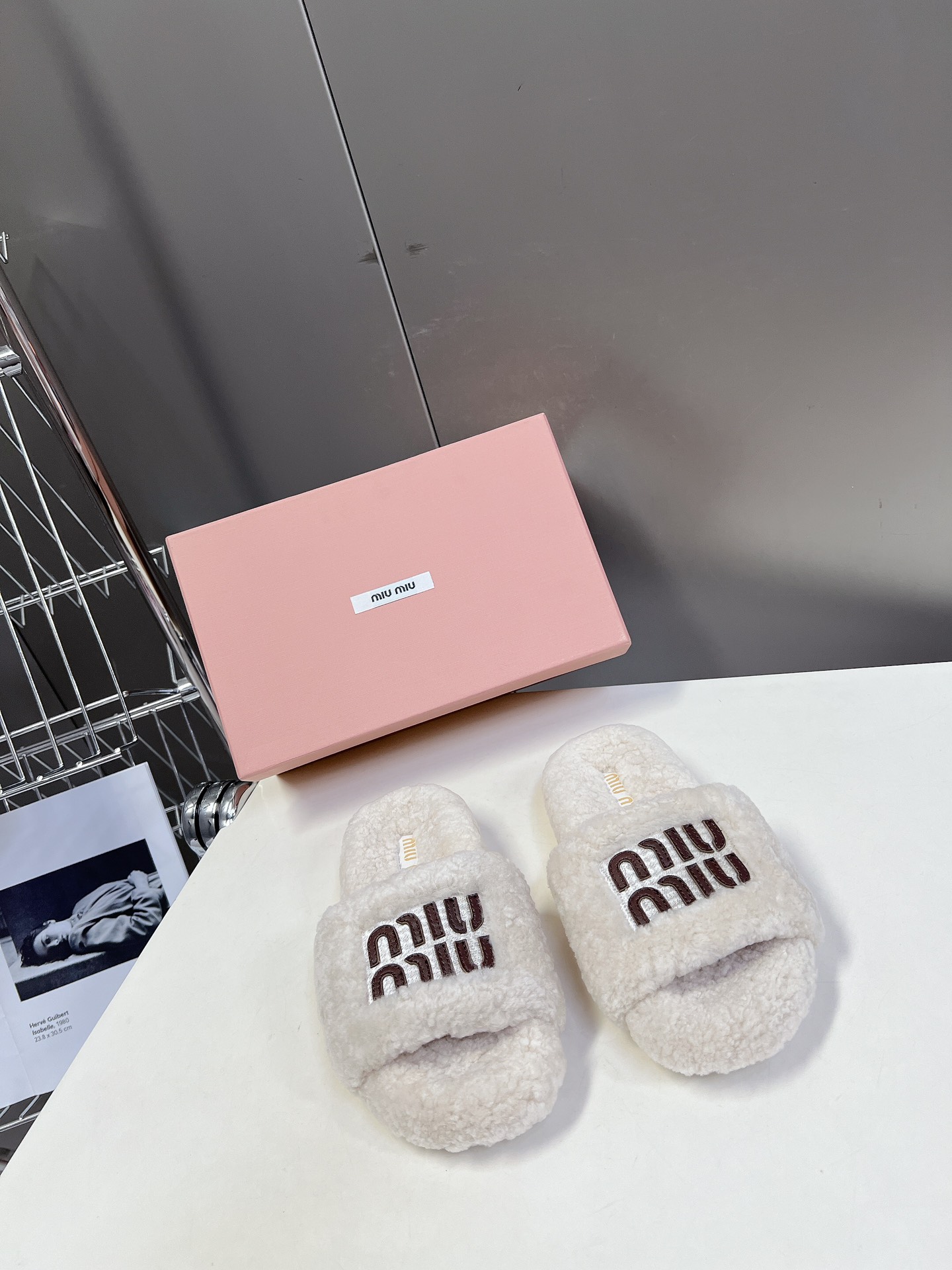 miumiu 미우미우 퍼 슬리퍼 신발