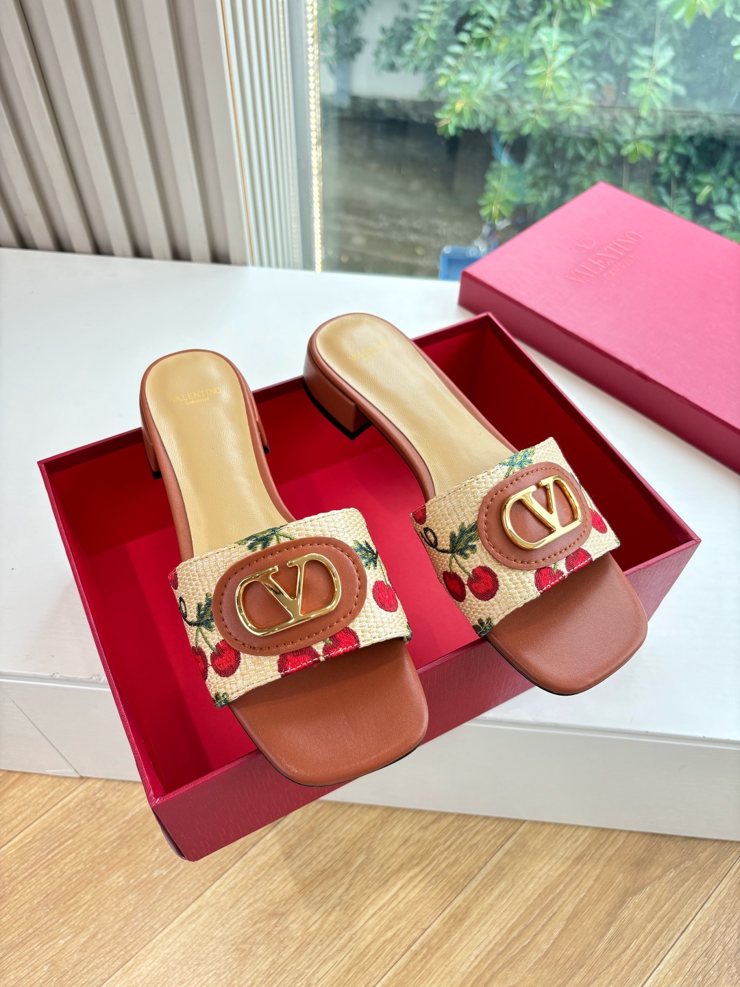 VALENTINO 발렌티노 샌들 구두 신발