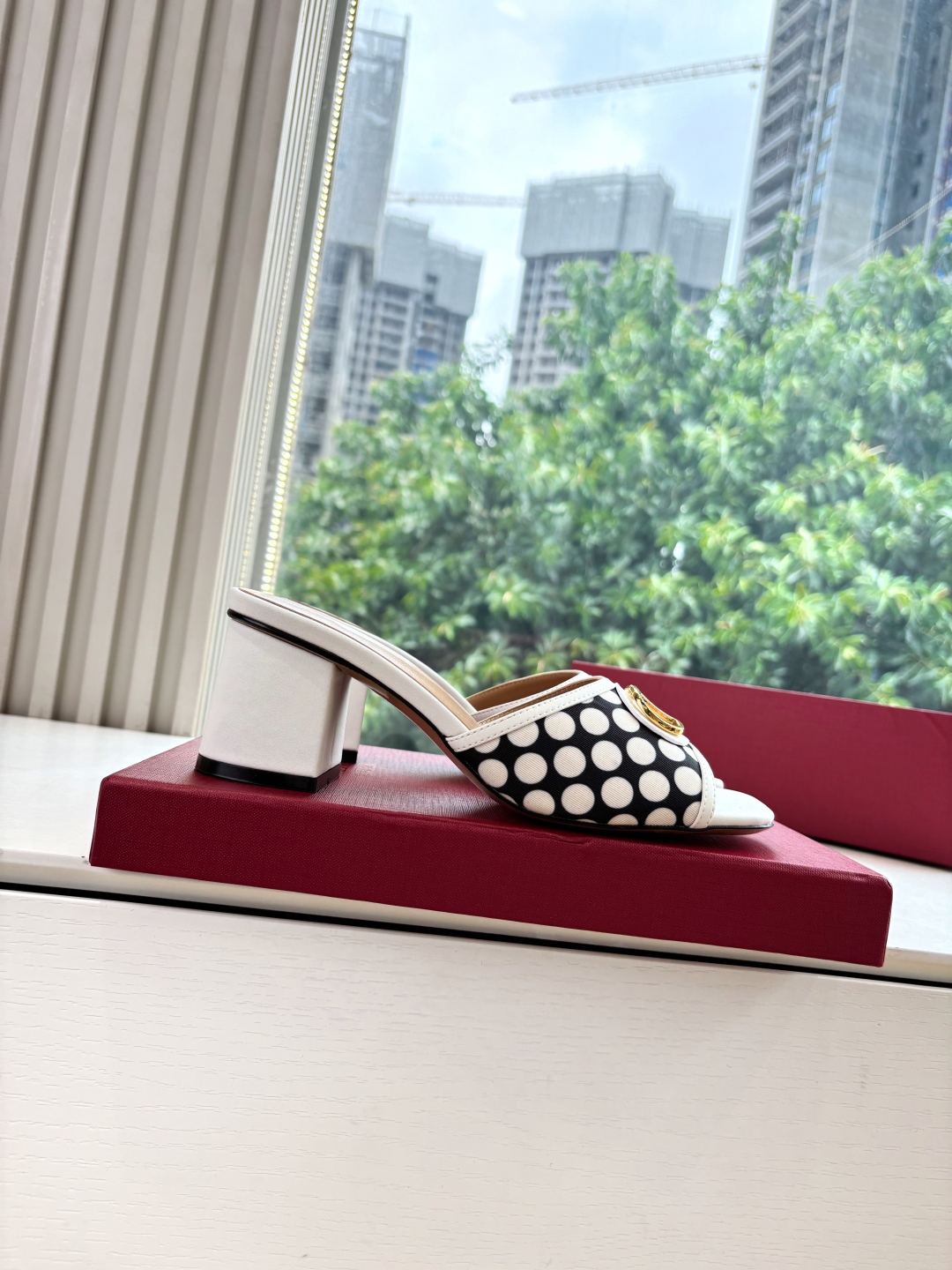 VALENTINO 발렌티노 샌들 구두 신발