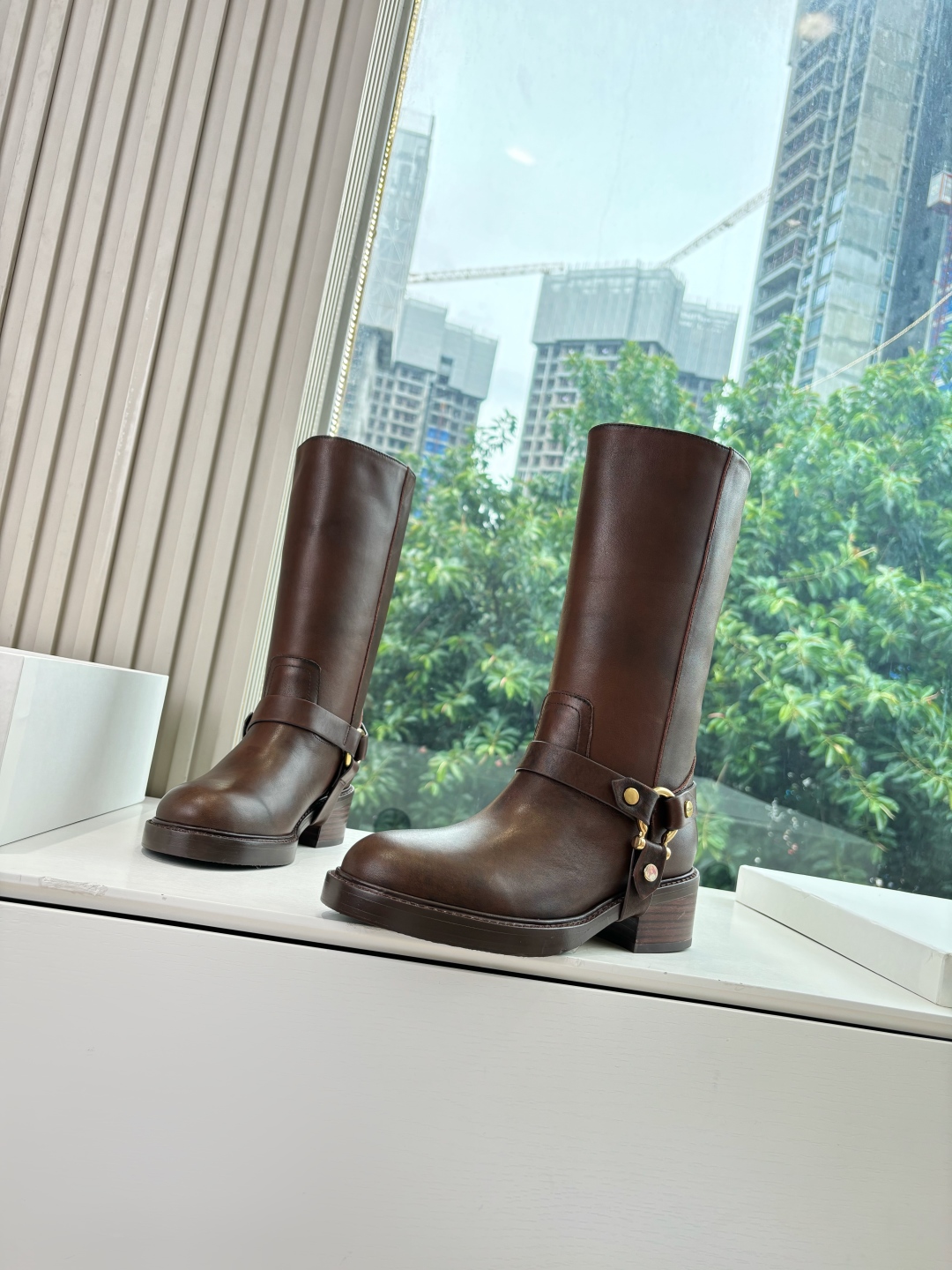 Chloe 끌로에 첼시 미들 부츠 신발