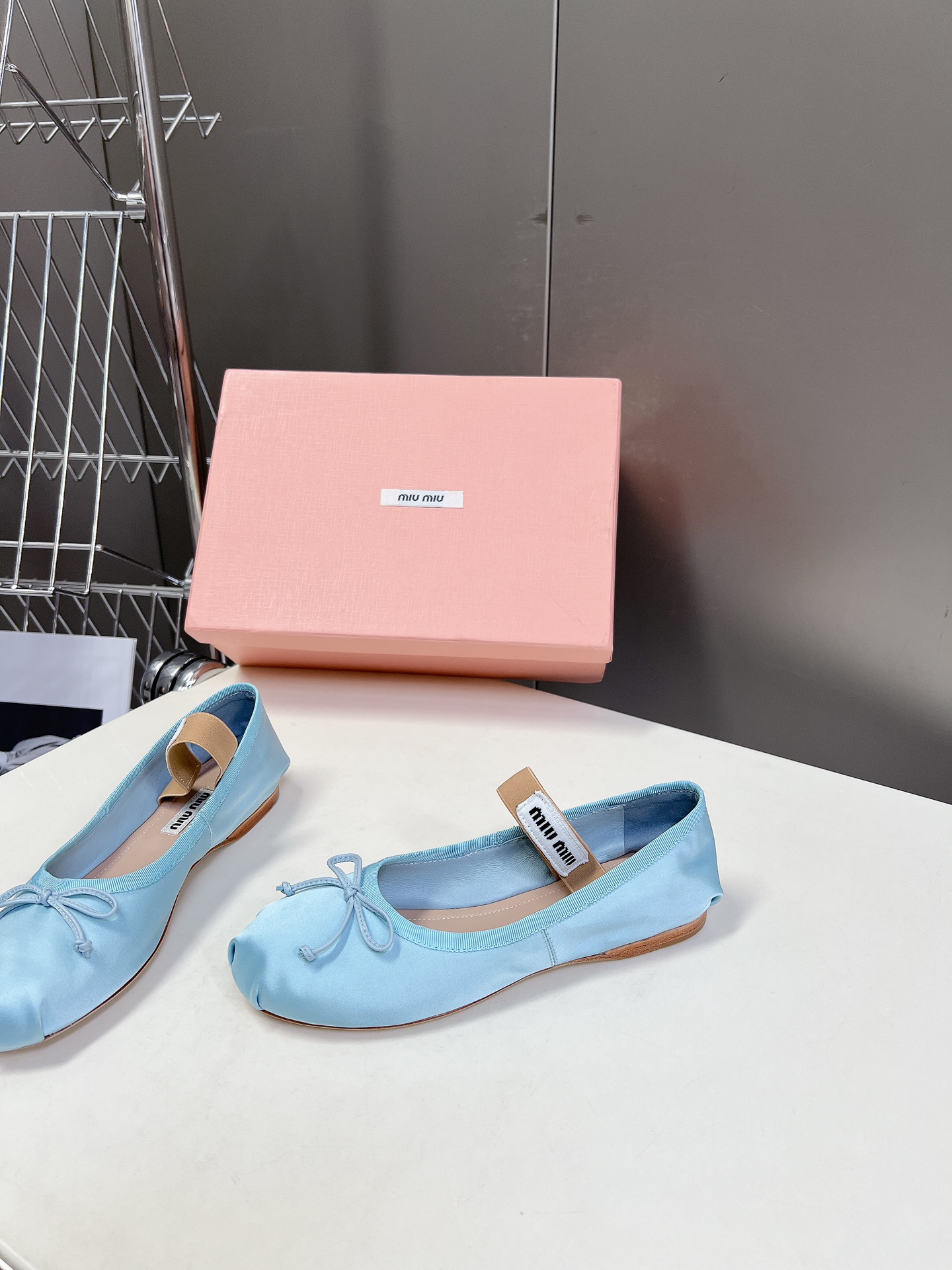 miumiu 미우미우 클래식 발레리나 플랫 슈즈 단화 신발