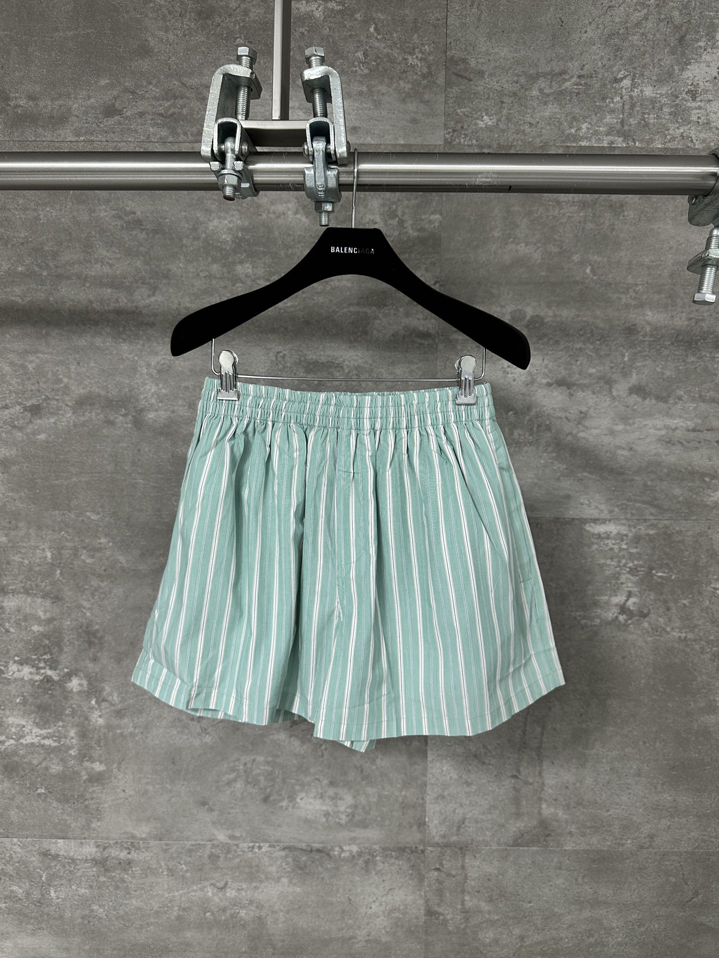 Balenciaga BLCG 발렌시아가 민트그린 스트라이프 반바지 팬츠 의류