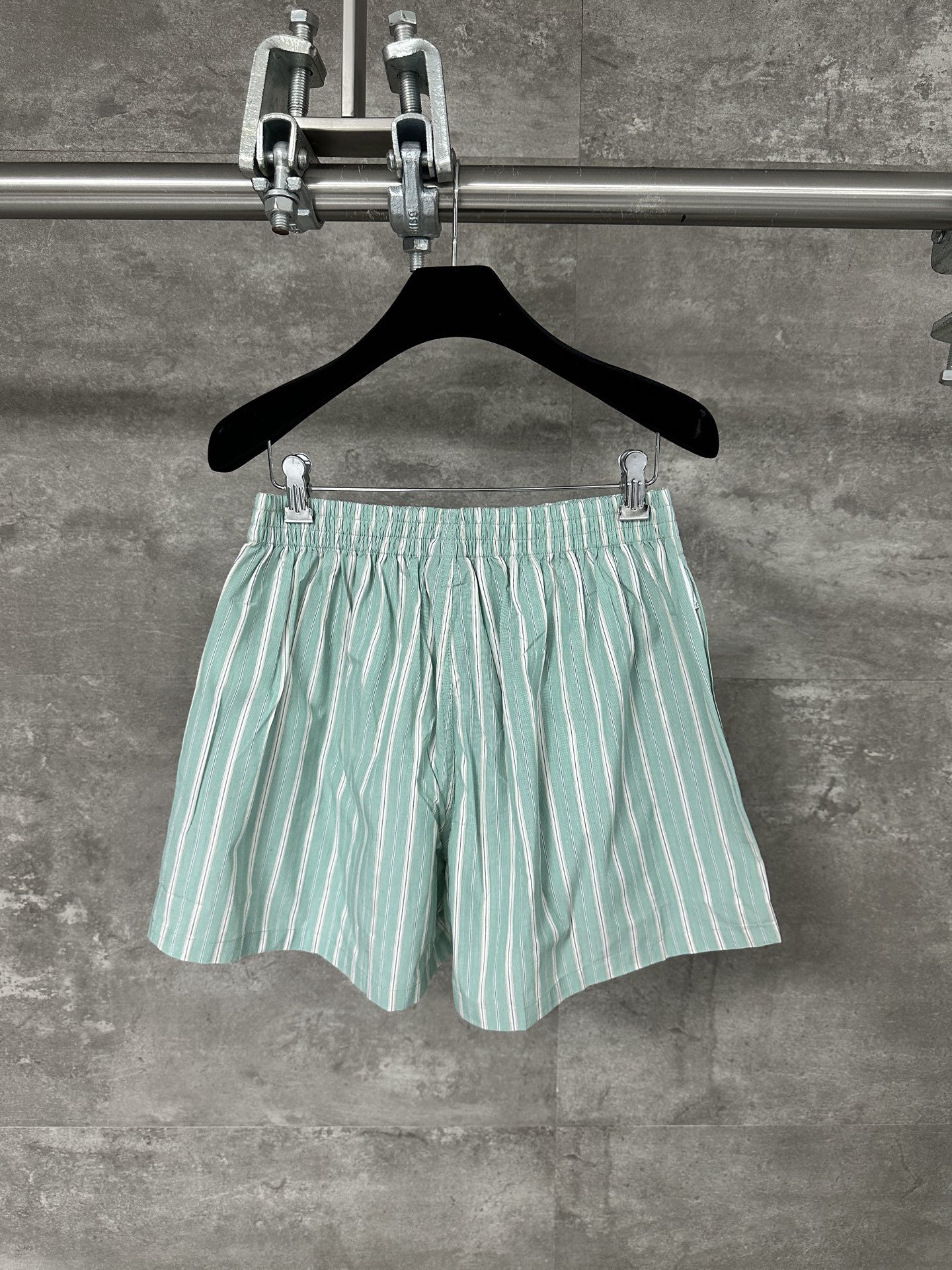 Balenciaga BLCG 발렌시아가 민트그린 스트라이프 반바지 팬츠 의류