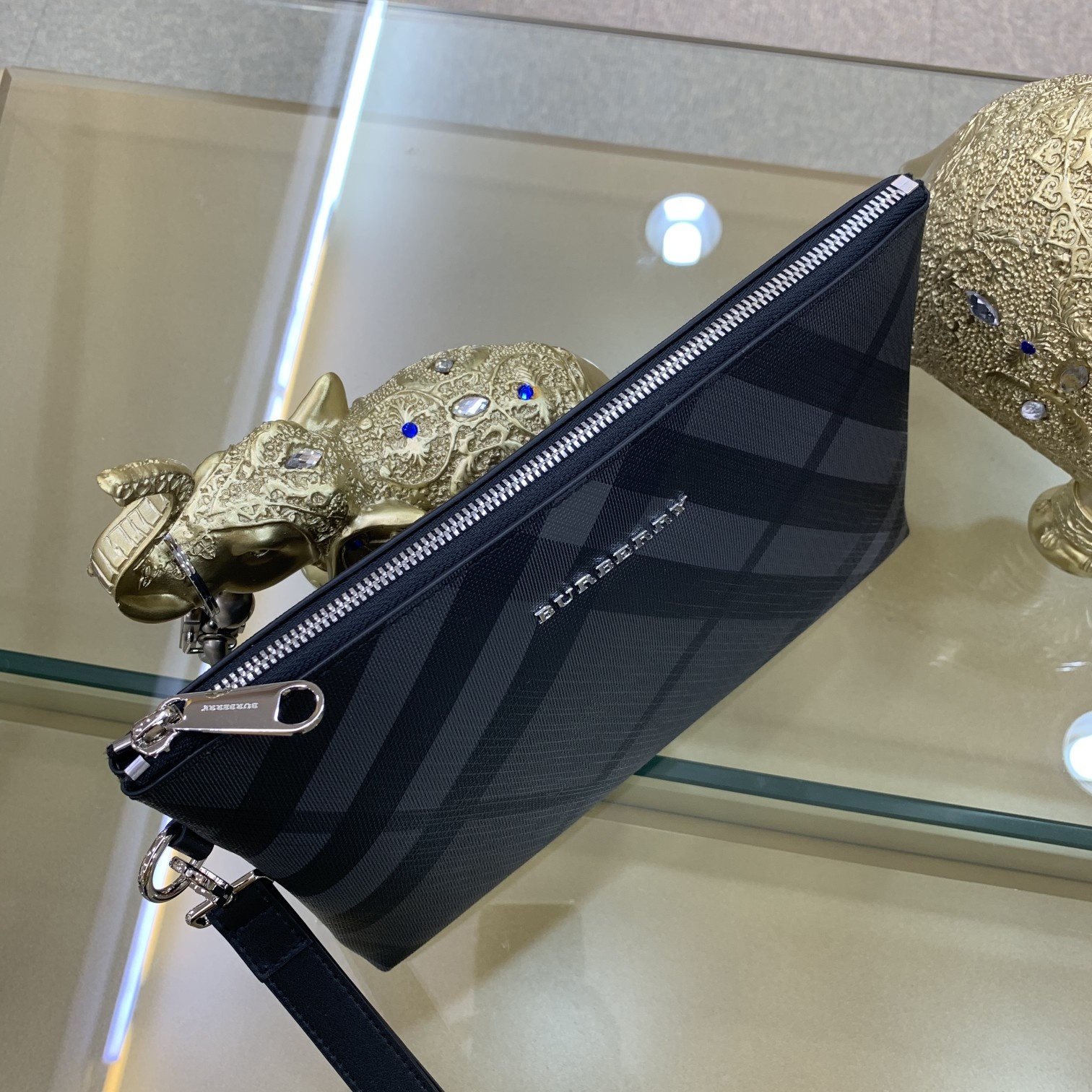 Burberry 버버리 클러치백 가방