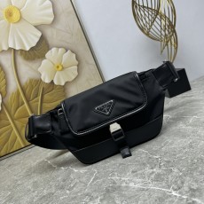 PRADA 프라다 웨이스트백 힙색 가방