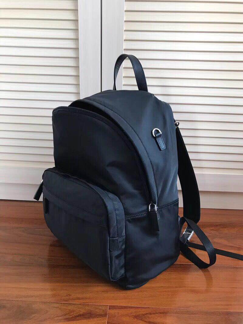 PRADA 프라다 백팩 가방 / 2VZ069