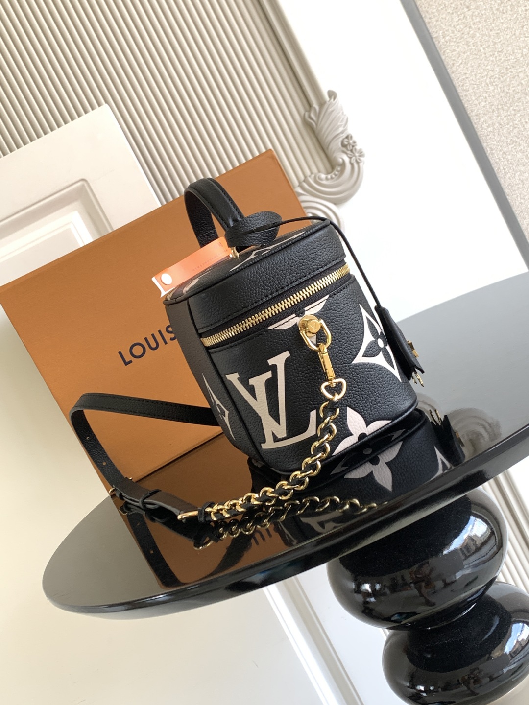 LV 루이비통 파우치백 크로스백 가방