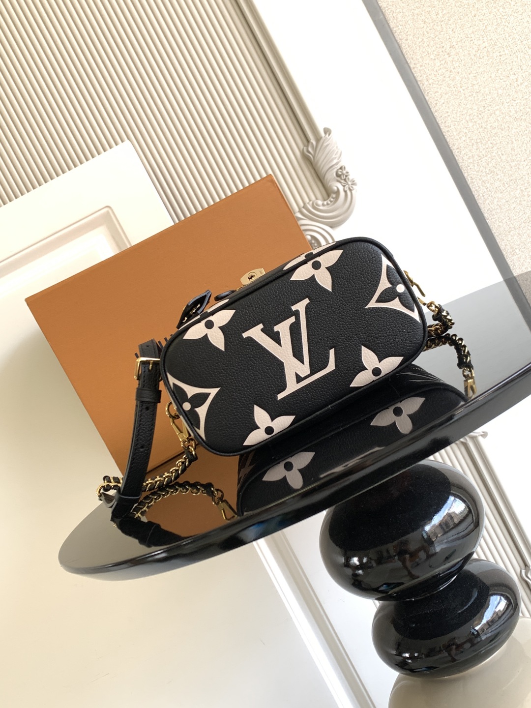 LV 루이비통 파우치백 크로스백 가방