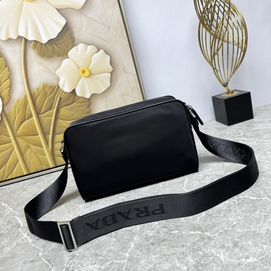 PRADA 프라다 크로스백 메신저백 2VH190