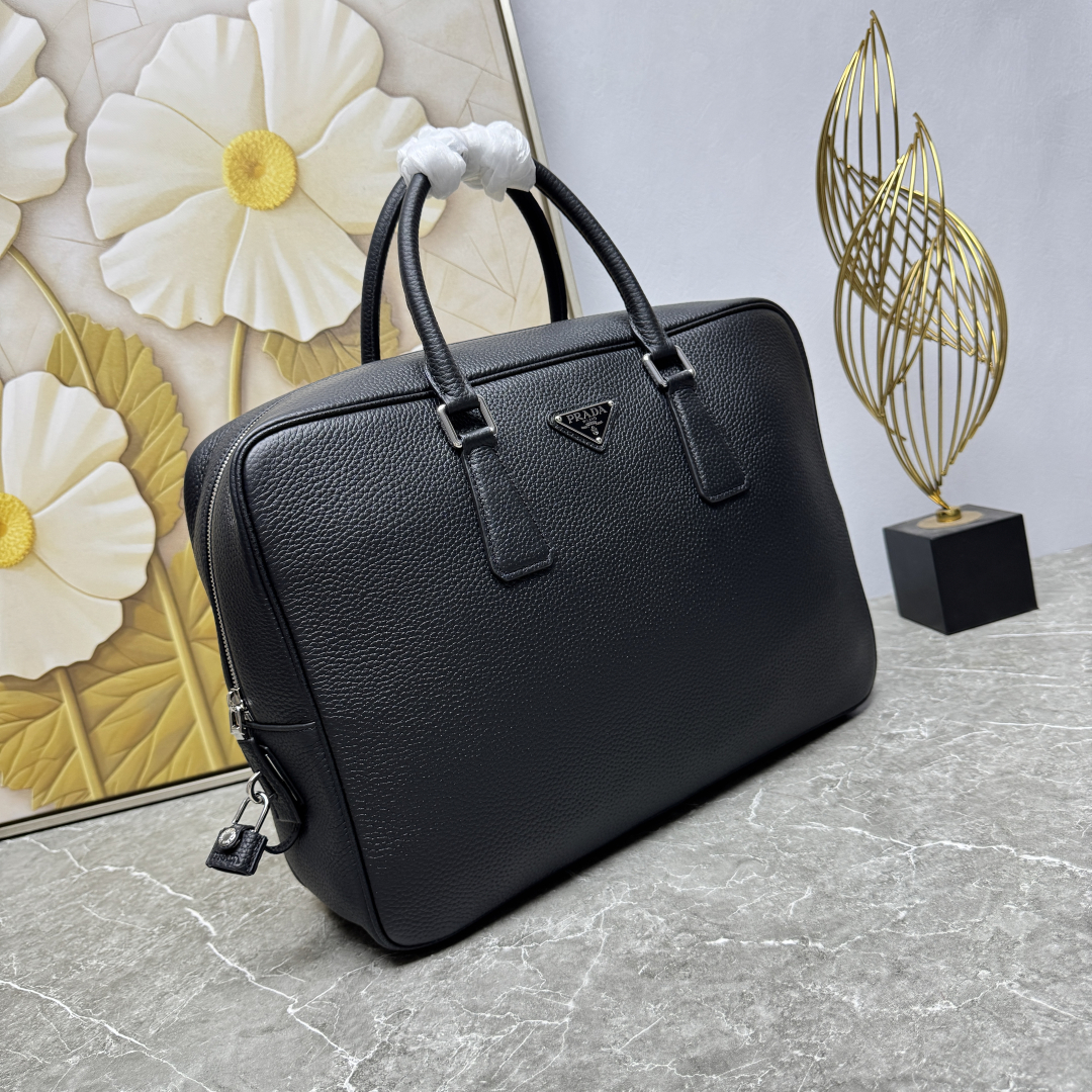 PRADA 프라다 서류가방 브리프케이스 가방