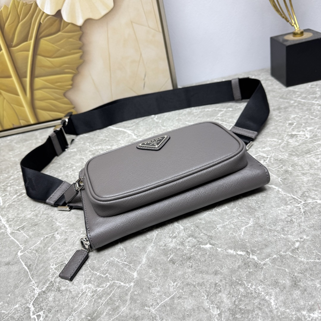 PRADA 프라다 힙색 2VH156 그레이 가방