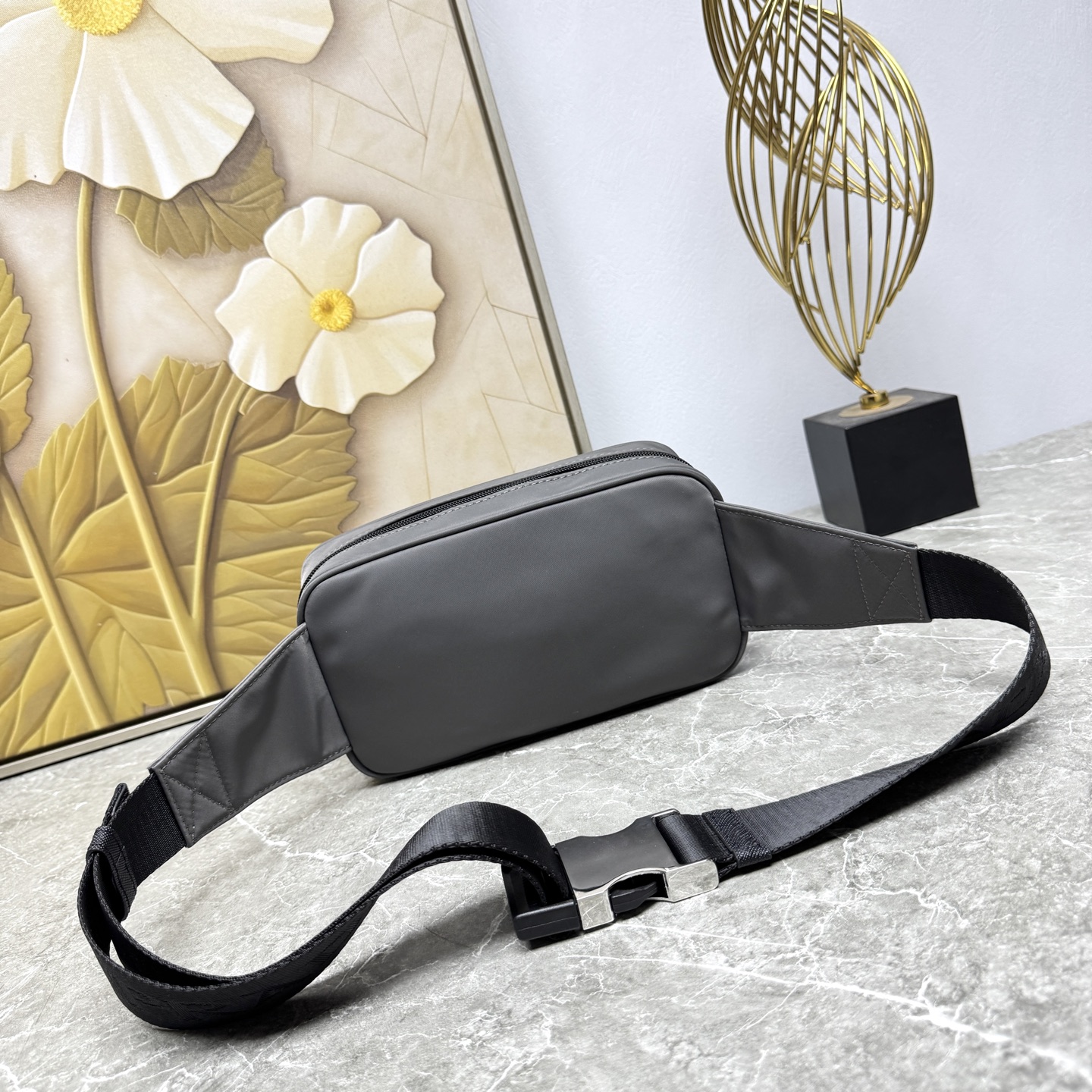 PRADA 프라다 벨트백 힙색 가방 2VL977