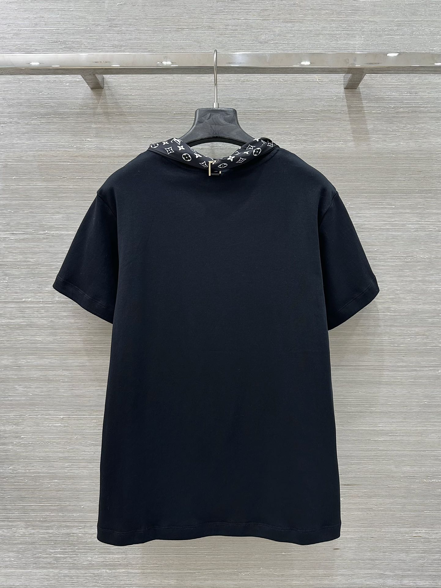 LV 루이비통 스카프 반팔 티셔츠 의류