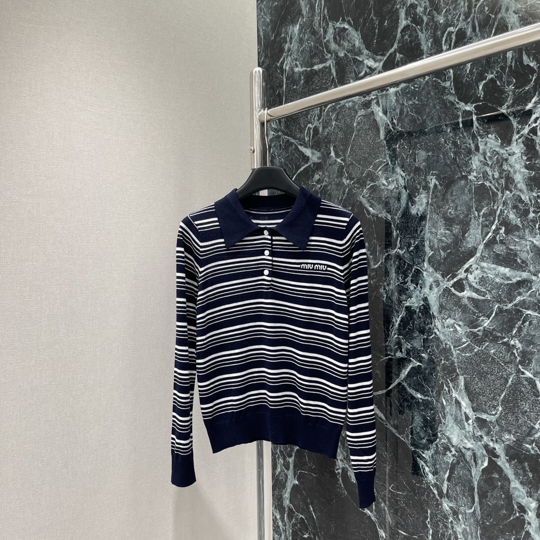 miumiu 미우미우 스트라이프 카라 니트 긴팔 의류