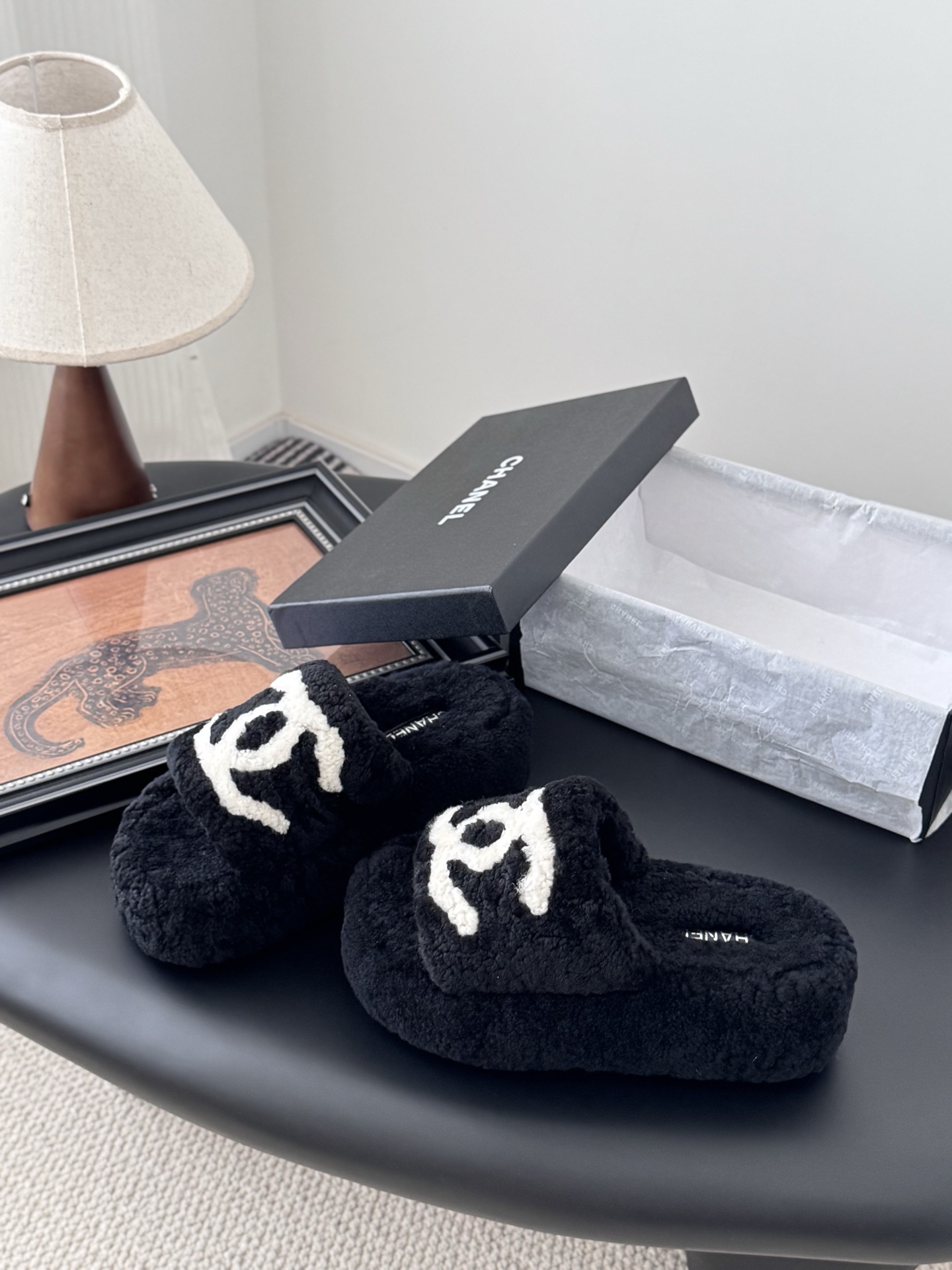 Chanel 샤넬 퍼 슬리퍼 신발