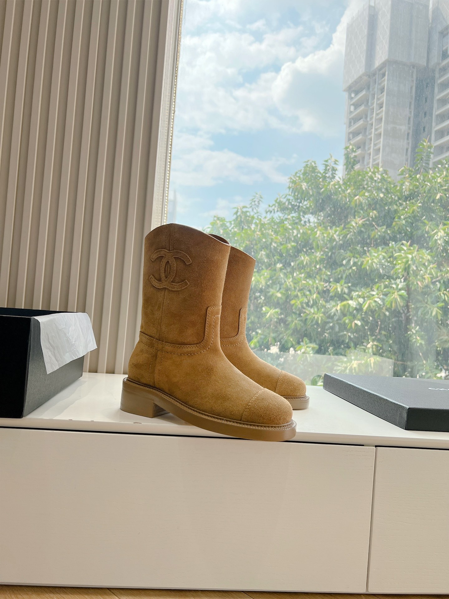 Chanel 샤넬 로고 라이더 부츠 신발