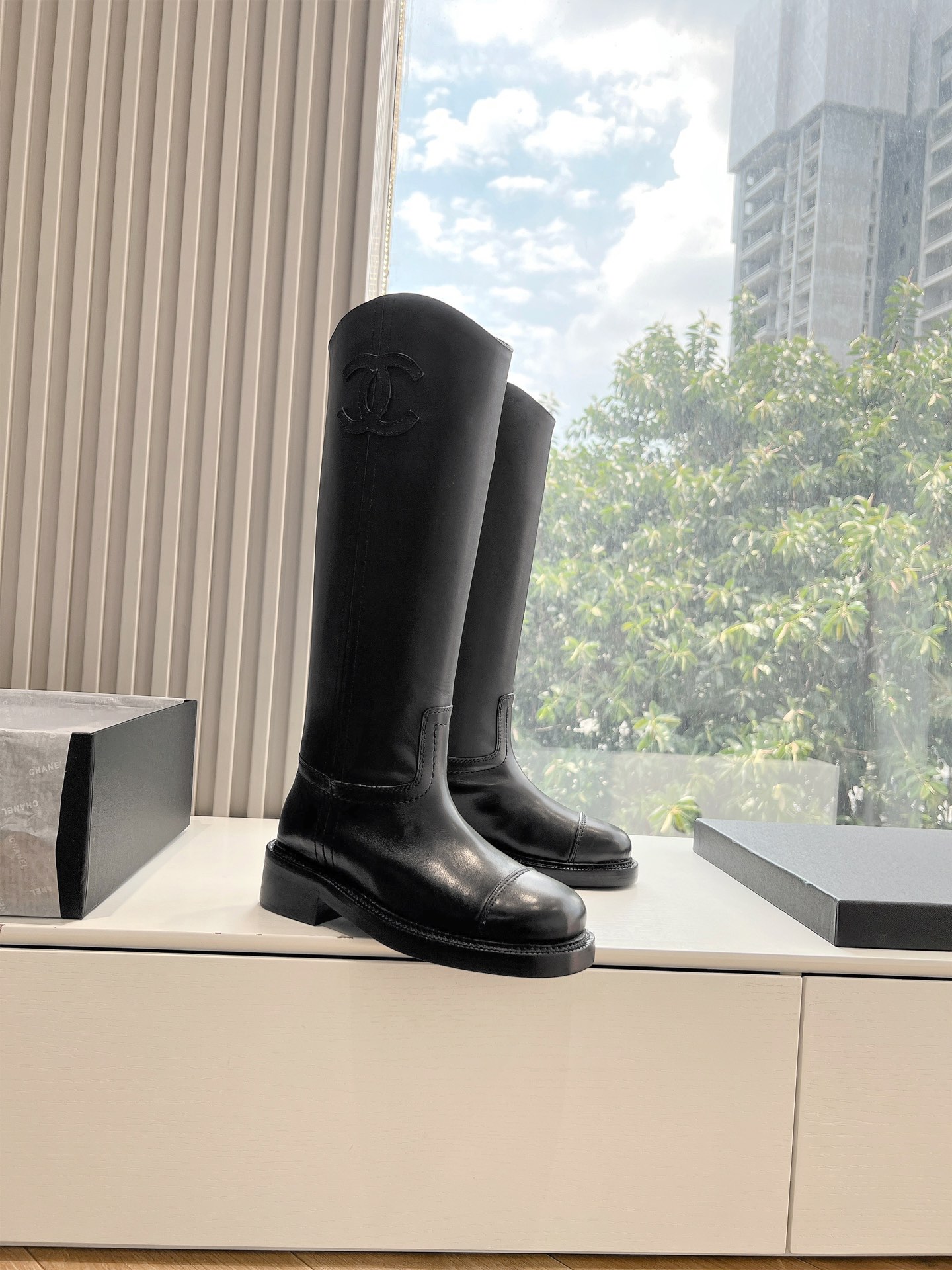 Chanel 샤넬 로고 라이더 부츠 신발