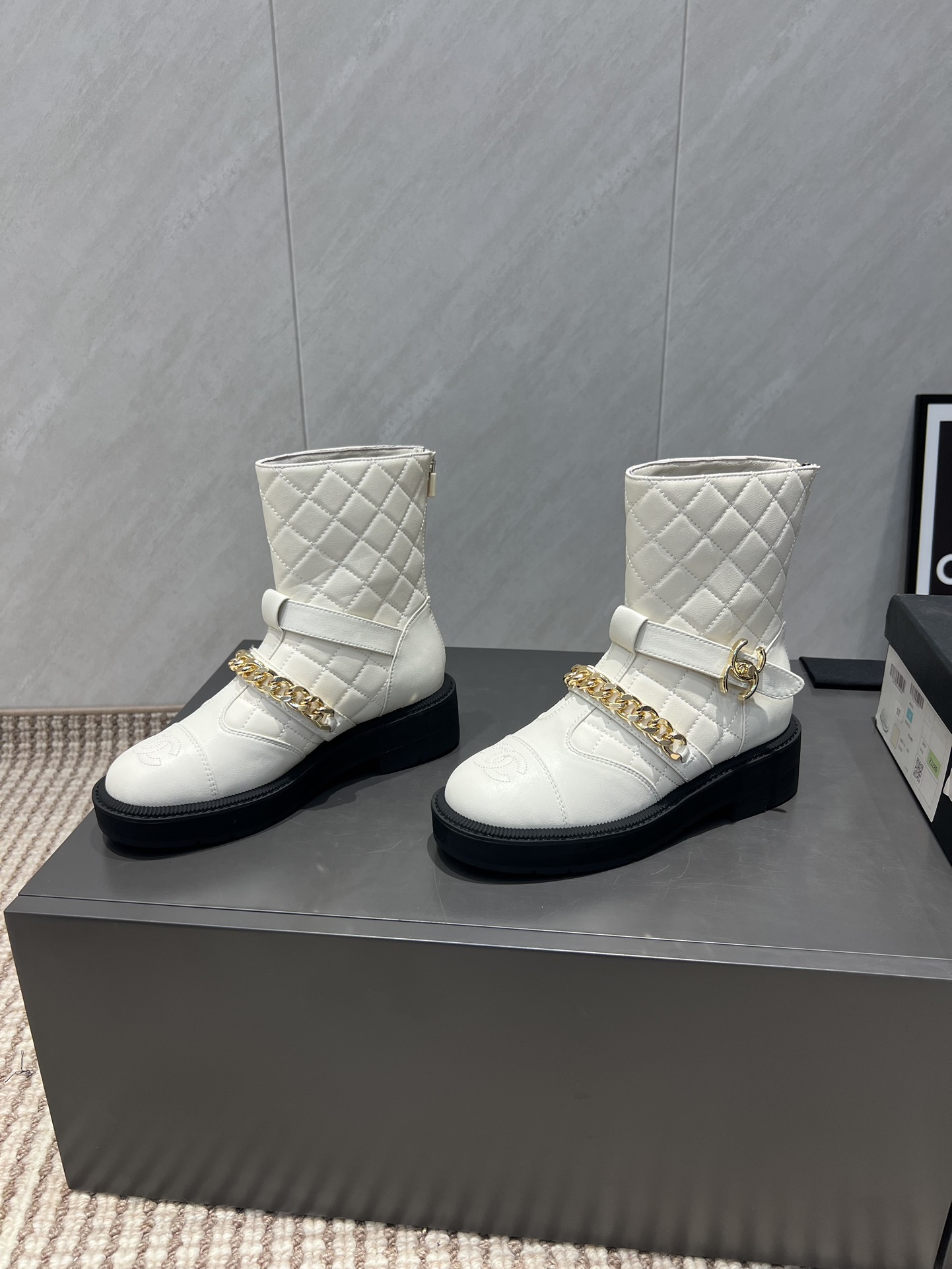 CHANEL 샤넬 앵클 부츠 신발